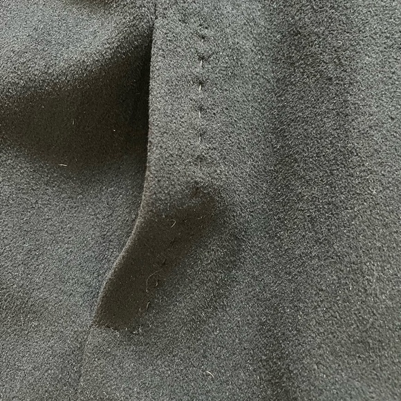 Ellen Tracy Women’s Black Wool Jacket 3 Button Up
Collared Long Sleeve Size M - Picture 12 of 15